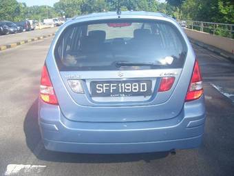 2004 Suzuki Liana Photos