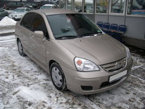 Suzuki liana 2004