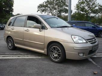 2004 Suzuki Liana Photos