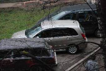 2004 Suzuki Liana Photos