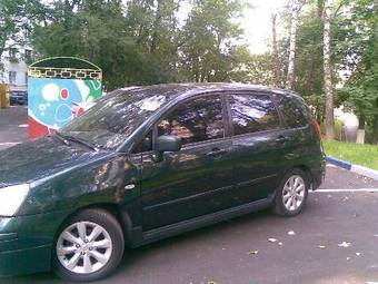 2004 Suzuki Liana Pics