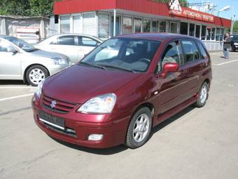 2004 Suzuki Liana Images