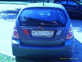 2004 Suzuki Liana Pictures