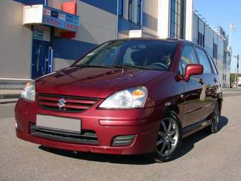 2005 Suzuki Liana Pictures