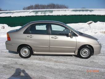 2006 Suzuki Liana Photos