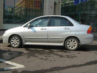 2006 Suzuki Liana Pictures