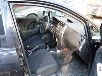 2006 Suzuki Liana Pics