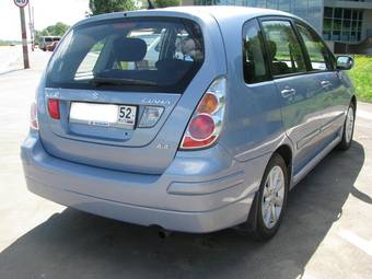 2006 Suzuki Liana Photos