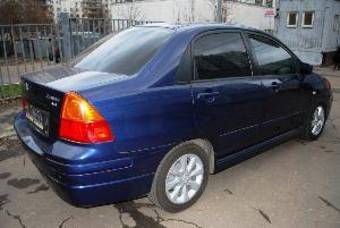 2006 Suzuki Liana Pics