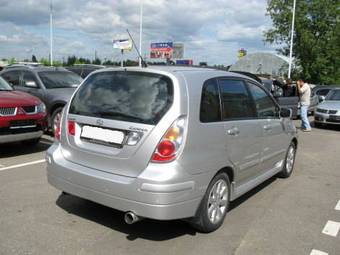 2006 Suzuki Liana Images