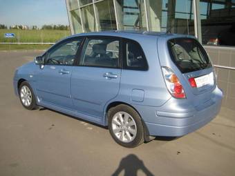 2007 Suzuki Liana Photos