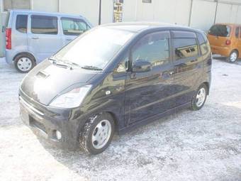 2003 Suzuki MR Wagon Photos