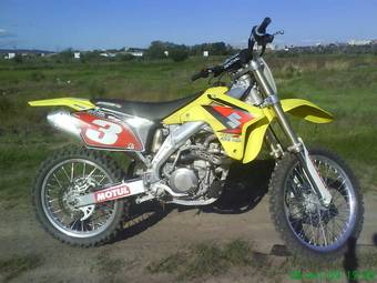 2006 Suzuki RM Photos