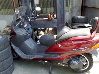 1999 Suzuki Skywave Photos