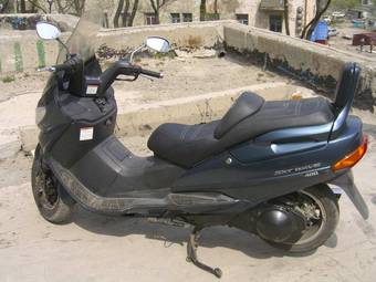 2000 Suzuki Skywave Photos