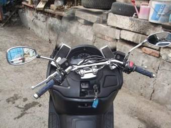 2000 Suzuki Skywave Pictures