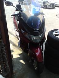 2000 Suzuki Skywave Photos