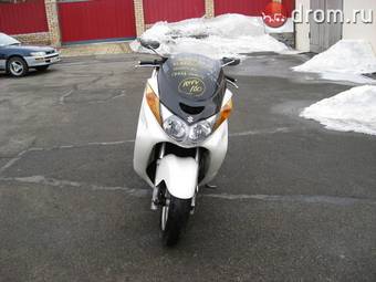 2002 Suzuki Skywave Pictures