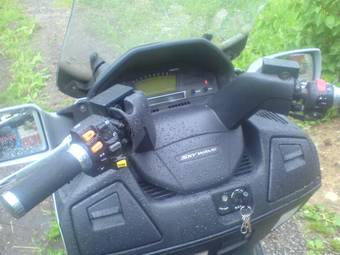 2002 Suzuki Skywave Pictures