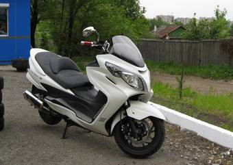 2006 Suzuki Skywave Photos