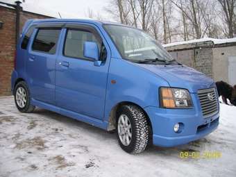 2001 Suzuki Solio Photos