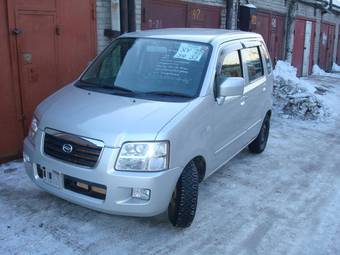 2003 Suzuki Solio Pics