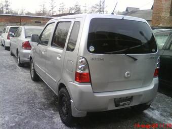 2003 Suzuki Solio Photos
