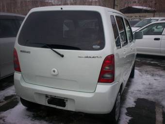 2003 Suzuki Solio Pictures