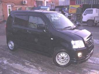 2003 Suzuki Solio Pictures