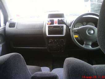 2004 Suzuki Solio Pictures