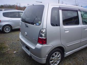 2005 Suzuki Solio Pictures