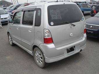 2005 Suzuki Solio Pictures