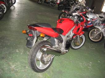 1999 Suzuki SV400S Pictures