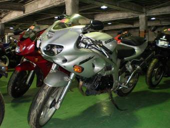 1999 Suzuki SV400S Photos