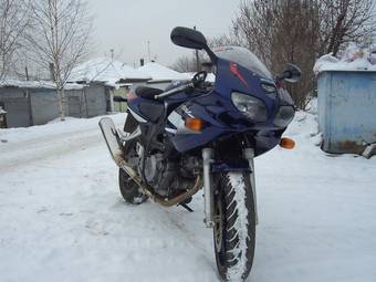 2005 Suzuki SV400S Photos