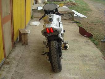 2004 Suzuki SV650S Pics