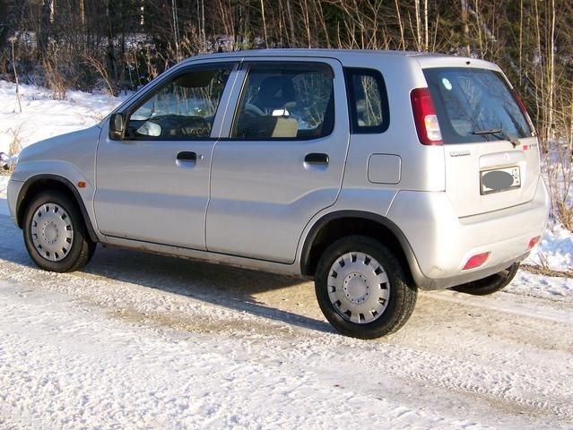 2000 Suzuki Swift