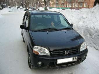 2000 Suzuki Swift Pictures