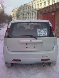 2000 Suzuki Swift Pictures