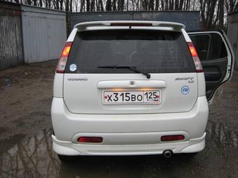 2000 Suzuki Swift Photos