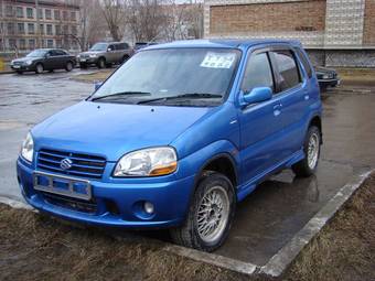 2000 Suzuki Swift Pictures