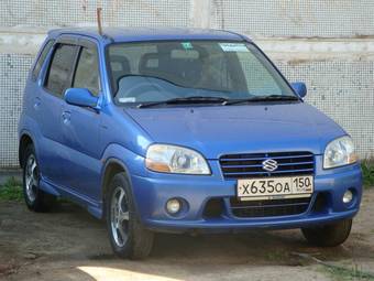 2000 Suzuki Swift Photos