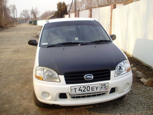 2001 Suzuki Swift