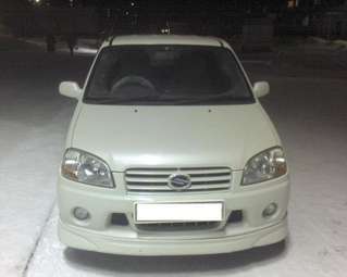 2001 Suzuki Swift Pics