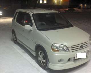 2001 Suzuki Swift Pictures