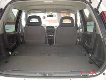 2001 Suzuki Swift Pictures