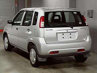 2001 Suzuki Swift Pictures