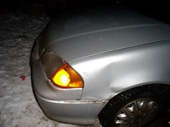 2001 Suzuki Swift Pics