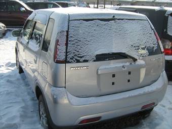 2001 Suzuki Swift Photos