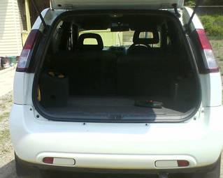 2001 Suzuki Swift Pictures